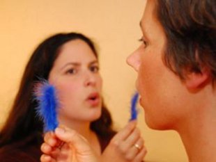 Logoädische Stimmtherapie